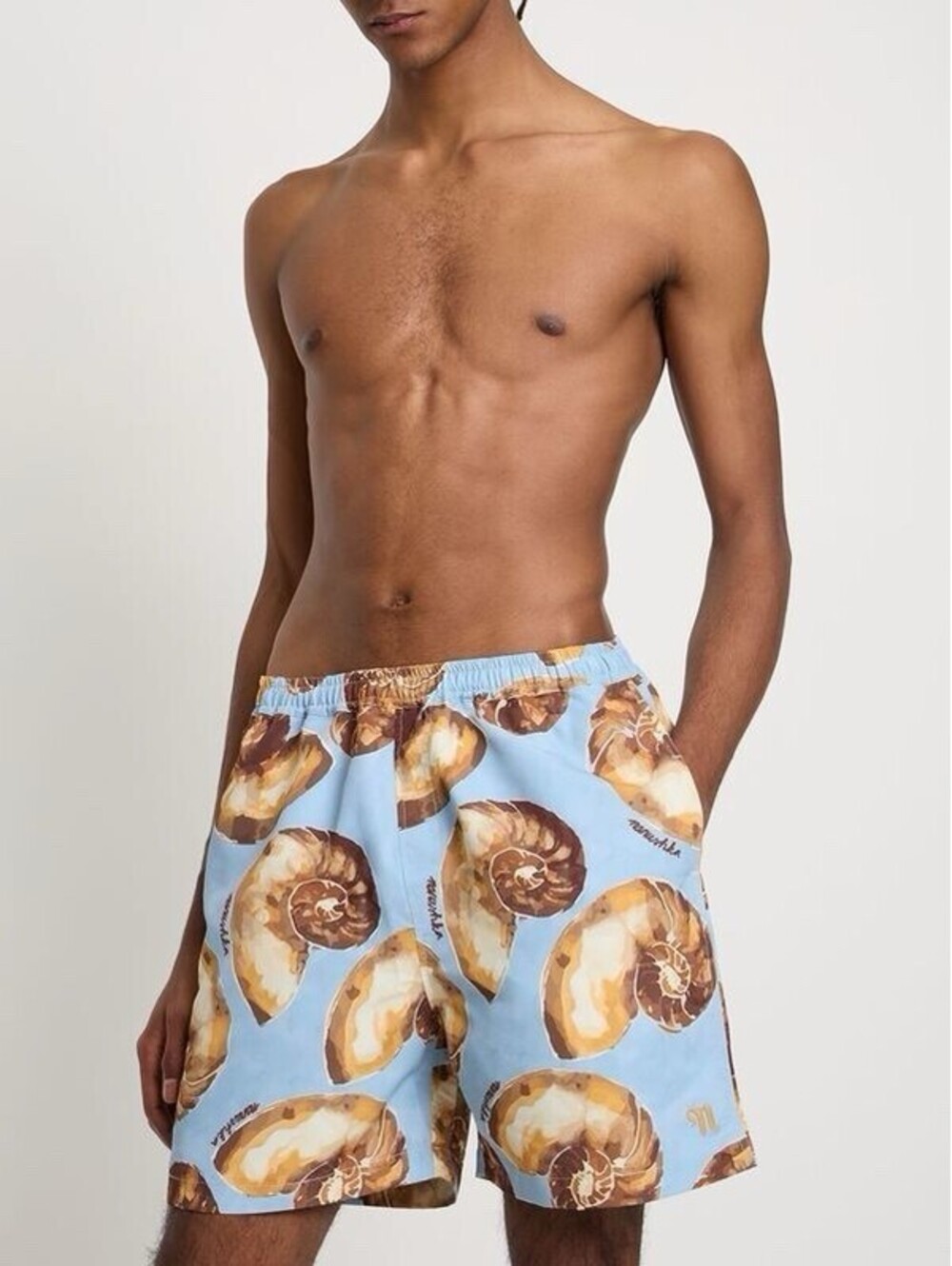 $295 Nanushka Men's Kenan Nautilus-Print Elastic Waistband Swim Trunks Sz Small